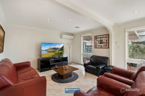 Property photo of 841 Waverley Road Glen Waverley VIC 3150