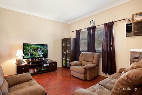 Property photo of 38 Mawson Street Shortland NSW 2307