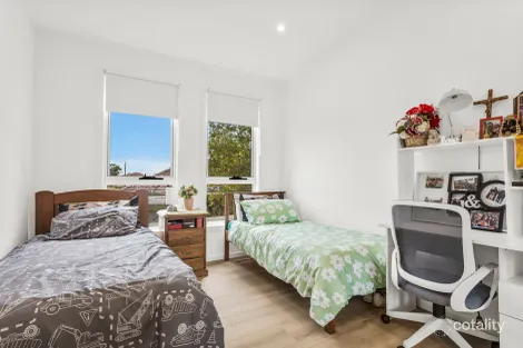 Property photo of 21 Second Avenue North Warrawong NSW 2502