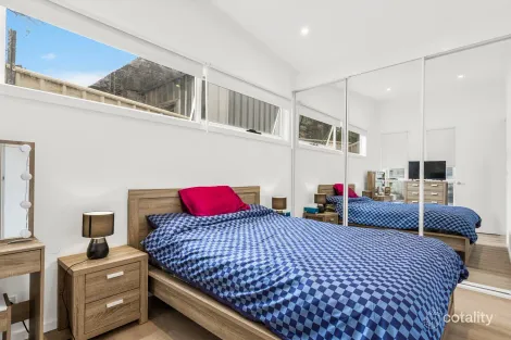 Property photo of 21 Second Avenue North Warrawong NSW 2502