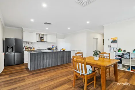 Property photo of 32 Chalgrove Road Madora Bay WA 6210