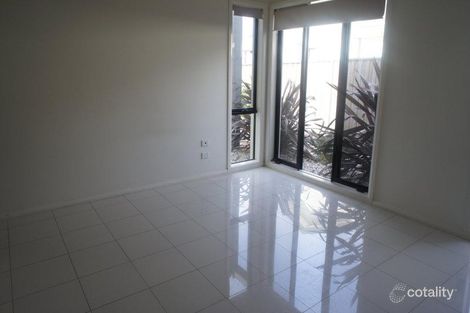 Property photo of 7 Mimosa Way Burnside Heights VIC 3023