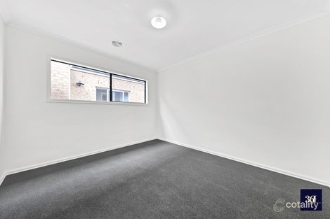 Property photo of 4 Puri Street Werribee VIC 3030
