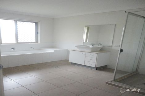 Property photo of 2 Allart Court Marsden QLD 4132