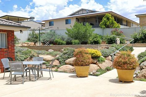 Property photo of 16 Brownlow Drive Bourkelands NSW 2650