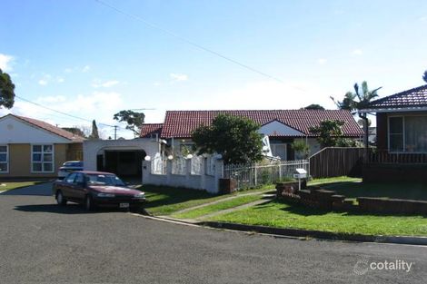 14 Sutherland St, Canley Heights, NSW 2166