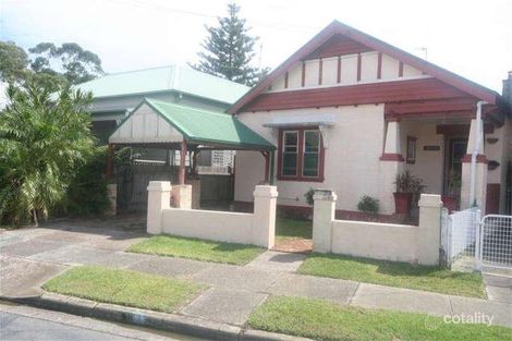 98 Gosford Rd, Adamstown, NSW 2289