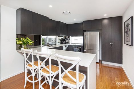 Property photo of 2/95 York Street Nundah QLD 4012