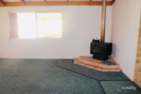Property photo of 34 Glass Crescent Mahomets Flats WA 6530