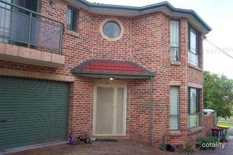 1/16 Lawford St, Greenacre, NSW 2190