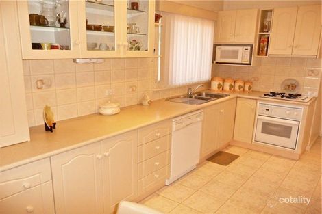 Property photo of 1 Bruce Street Cranbourne VIC 3977