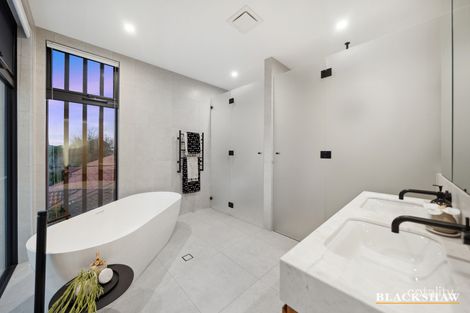 Property photo of 1/26 Empire Circuit Forrest ACT 2603