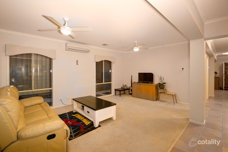 Property photo of 8 St Nicholas Court Tarneit VIC 3029