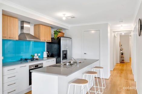Property photo of 8 Emperor Way Onkaparinga Heights SA 5163