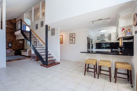 Property photo of 21 Mingaletta Drive Ashmore QLD 4214