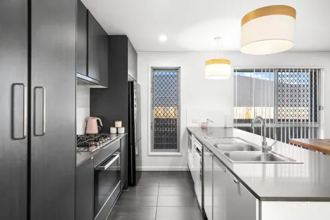 Property photo of 26 Lilium Street Ripley QLD 4306