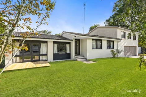 11 Crestwood Ave, Niagara Park, NSW 2250