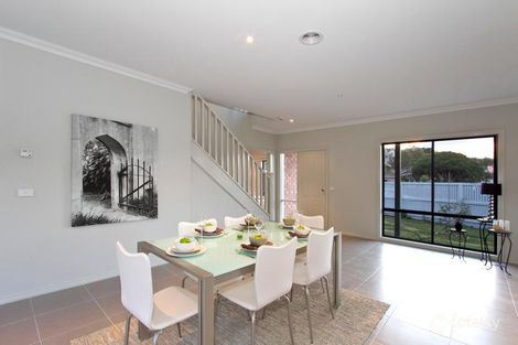 Property photo of 2B Holywood Grove Carnegie VIC 3163