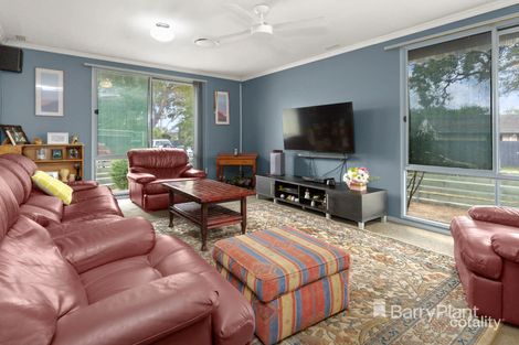 Property photo of 71 Robertson Drive Mornington VIC 3931