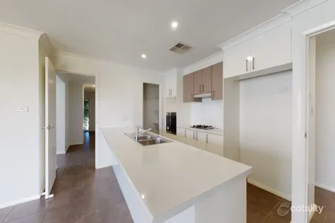 Property photo of 23 Sherrard Crescent Dubbo NSW 2830