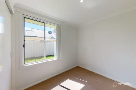 Property photo of 23 Sherrard Crescent Dubbo NSW 2830