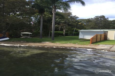 Property photo of 28 Bambury Avenue Summerland Point NSW 2259