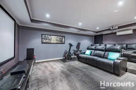 Property photo of 27 Romano Crescent Iluka WA 6028