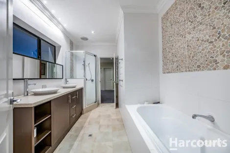 Property photo of 27 Romano Crescent Iluka WA 6028