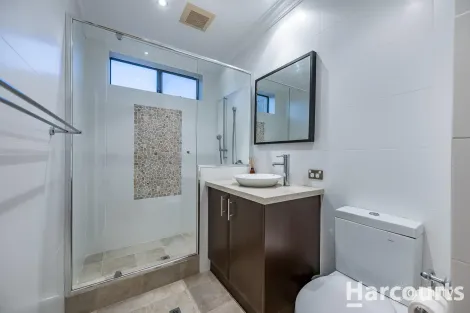 Property photo of 27 Romano Crescent Iluka WA 6028