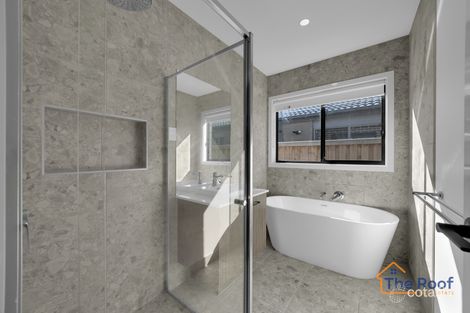 Property photo of 3 Imatra Loop Tarneit VIC 3029