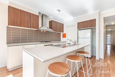 Property photo of 4 Goulding Drive Fraser Rise VIC 3336