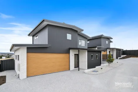 Property photo of 2/32 Sunningdale Close Midway Point TAS 7171