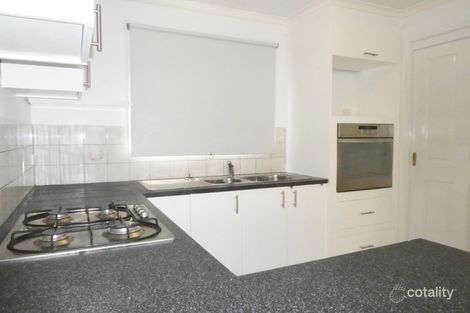 Property photo of 10 Elda Court Cranbourne North VIC 3977