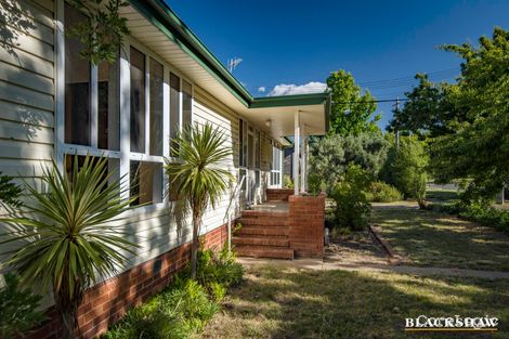 Property photo of 17 Arunta Street Narrabundah ACT 2604