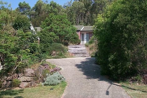 8 Edgehill St, Nathan, QLD 4111