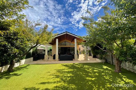 Property photo of 2 Hough Road Attadale WA 6156