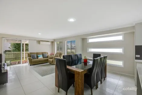 Property photo of 6 Kingfisher Drive Highfields QLD 4352