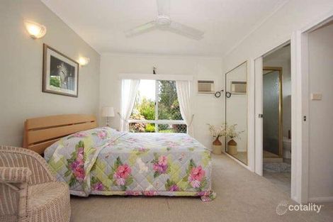 Property photo of 5 Providence Close Bentley Park QLD 4869
