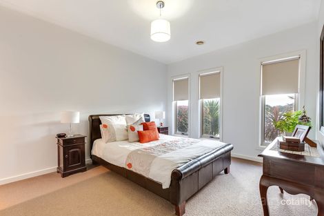 Property photo of 23 Damaine Circuit Caroline Springs VIC 3023