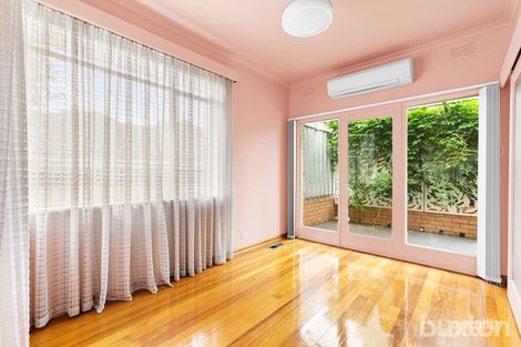 Property photo of 24 Olive Grove Parkdale VIC 3195