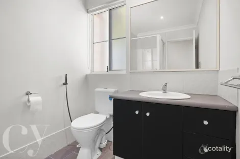 Property photo of 315A Flinders Street Nollamara WA 6061