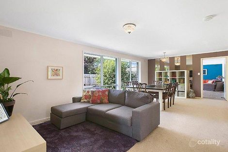 Property photo of 238 Lawrence Road Mount Waverley VIC 3149