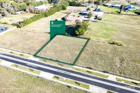 6 Wattle Cres, Beaconsfield, VIC 3807