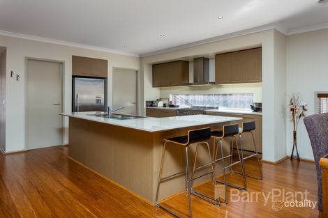 Property photo of 11 Tanoa Crescent Point Cook VIC 3030
