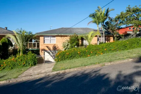 4 Taree St, Nelson Bay, NSW 2315