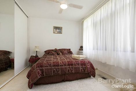 Property photo of 51 Illuka Crescent Mount Waverley VIC 3149