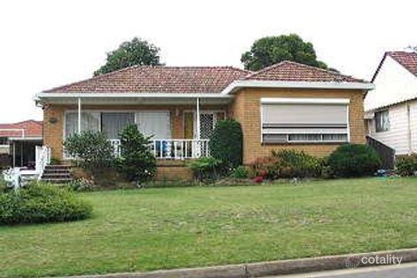 11 Treloar Ave, Mortdale, NSW 2223