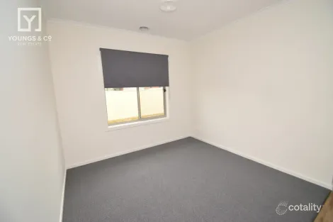 Property photo of 51 Windlass Avenue Mooroopna VIC 3629