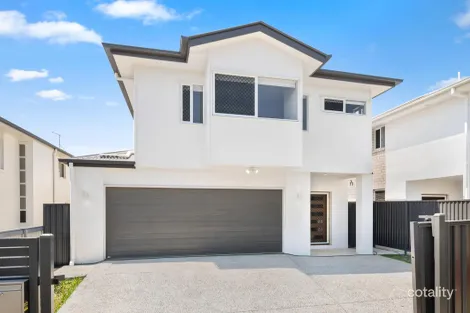 26 Watford St, Upper Mount Gravatt, QLD 4122