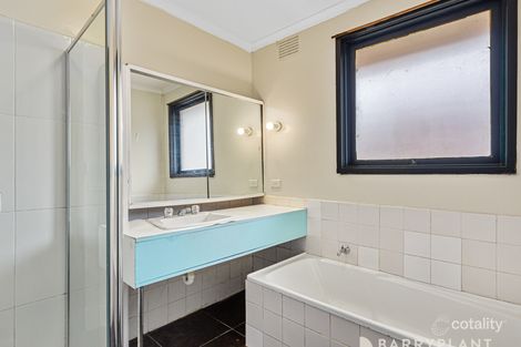 Property photo of 1 Prenton Court Wantirna VIC 3152